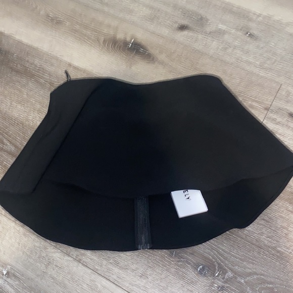 Likely Tearose Black Top - Picture 6 of 9